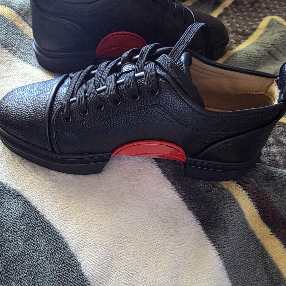 Christian Louboutin Black Sneakers with Red Detail - Picture 4 of 7